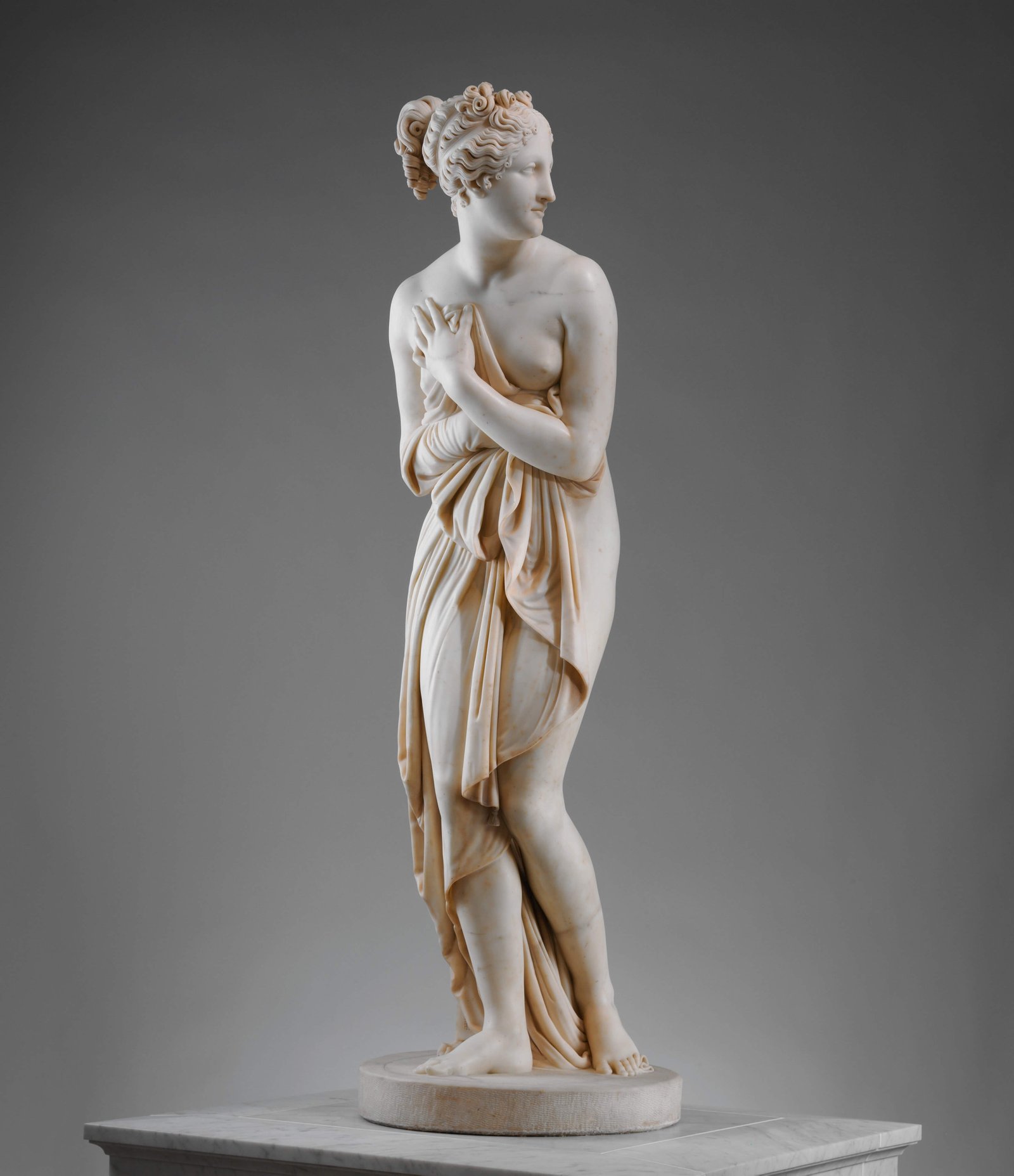 Venus Italica by Antonio Canova mimesis