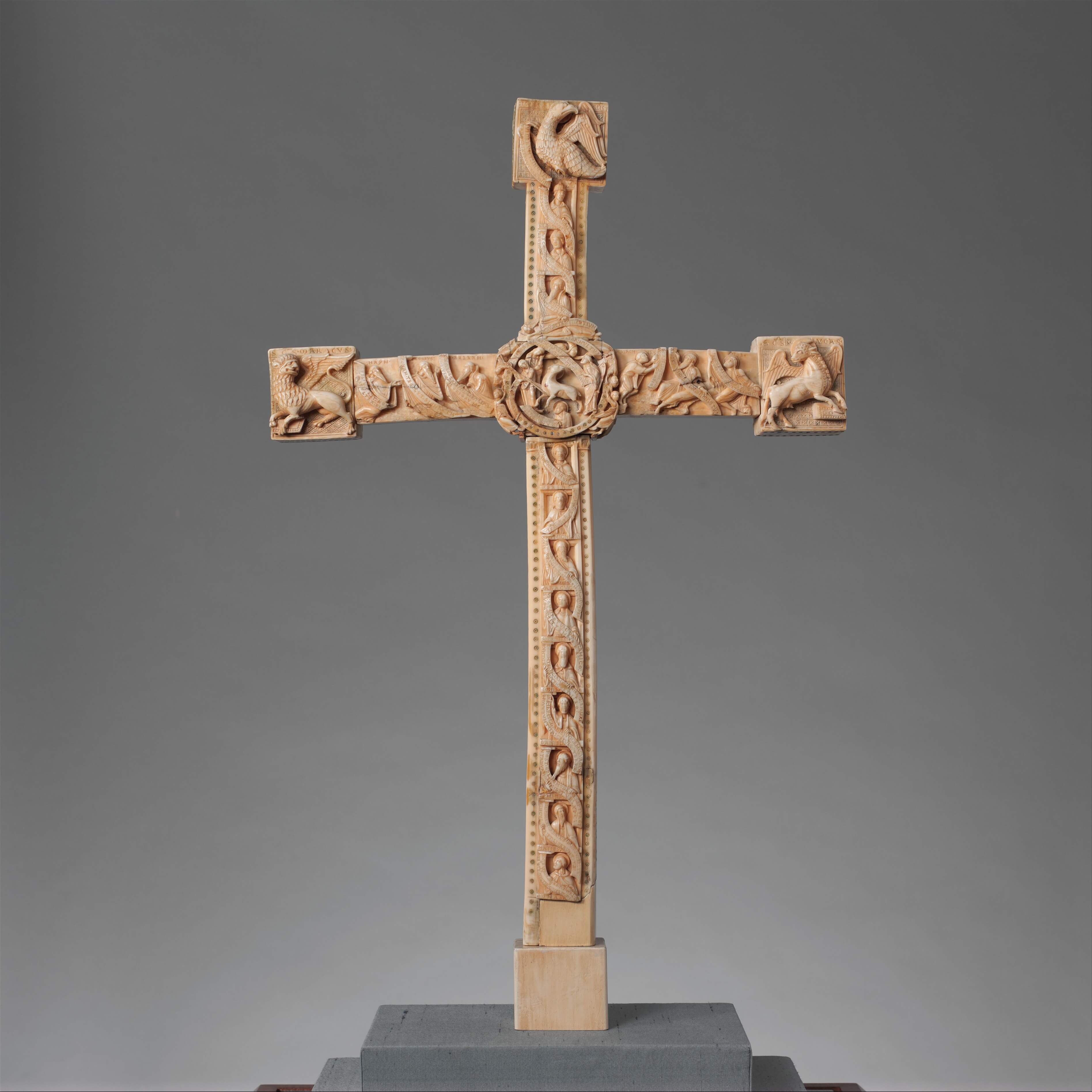 The Cloisters Cross verso King of the Confessors